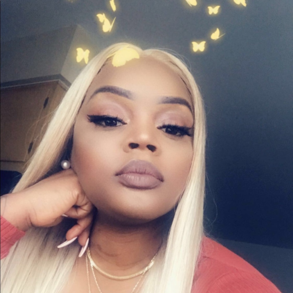 Meet your Posher, Dieshia